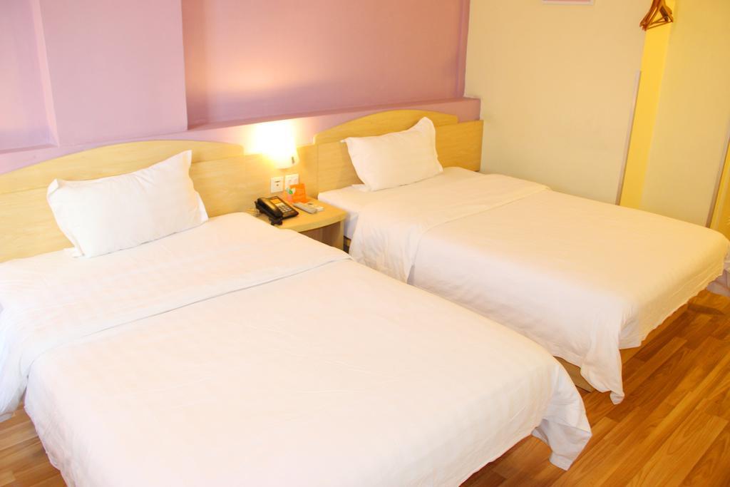 7Days Inn Luoyang Railway Station Branch Luoyang (Henan) Room photo